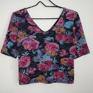 Atmosphere floral top. Size: 12